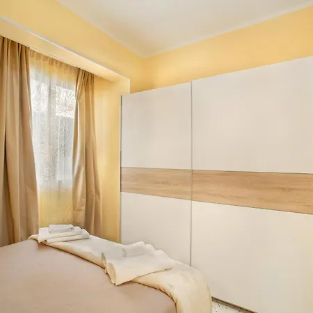 Casa Angela Pino 19_21 Tatil Evi